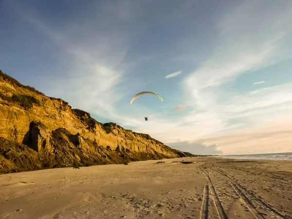 Paraglider on the beach Royalty Free Stock Photos