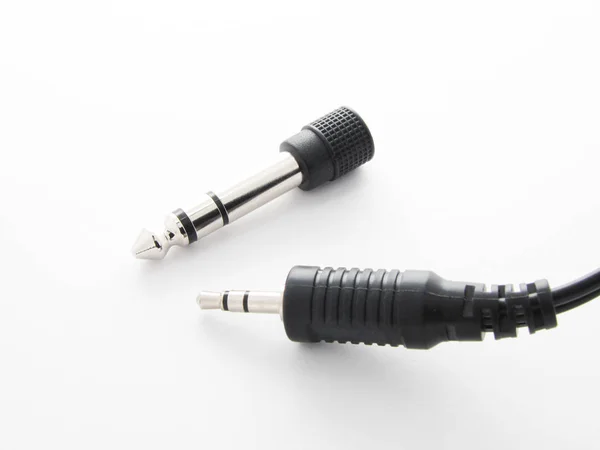 Adaptateur pour la connexion audio de différents appareils — Photo