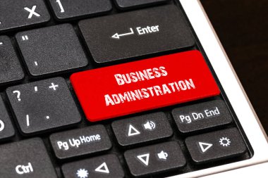 Laptop klavye iş Administr yazılı kırmızı düğmeye