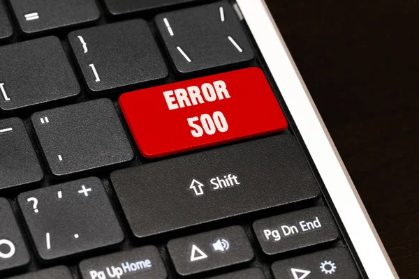 Erro 500 no botão vermelho Enter no teclado preto — Fotografia de Stock