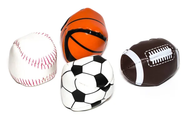 Коллекция спортивного мяча с мячом, регби, бейсболом и корзиной — стоковое фото