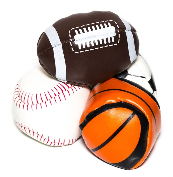 Коллекция спортивного мяча с мячом, регби, бейсболом и корзиной — стоковое фото