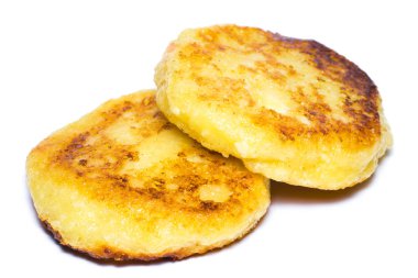 taze pişmiş peynir krep üzerine beyaz izole