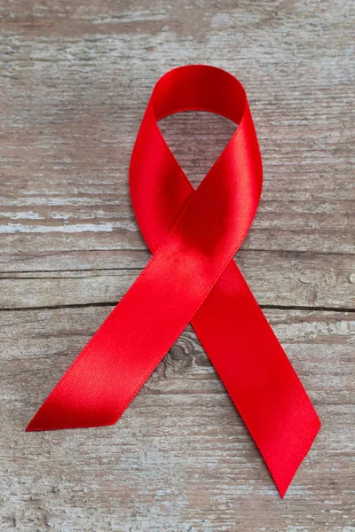 Aids Awareness Cinta Roja. 1 de diciembre Día Mundial del SIDA — Foto de Stock