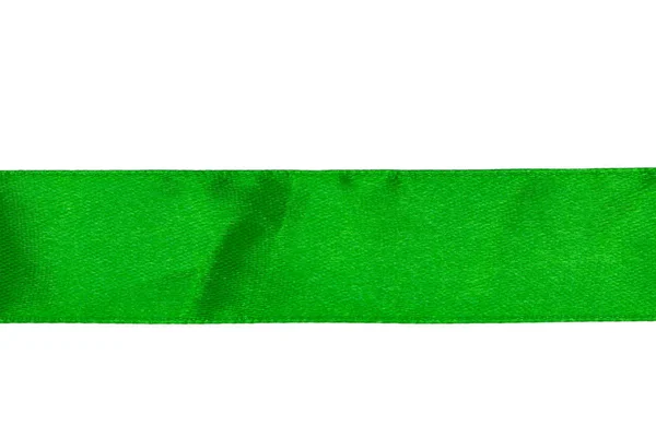 Grüne Satinband isoliert auf weißem Hintergrund mit Clipping pa — Stockfoto