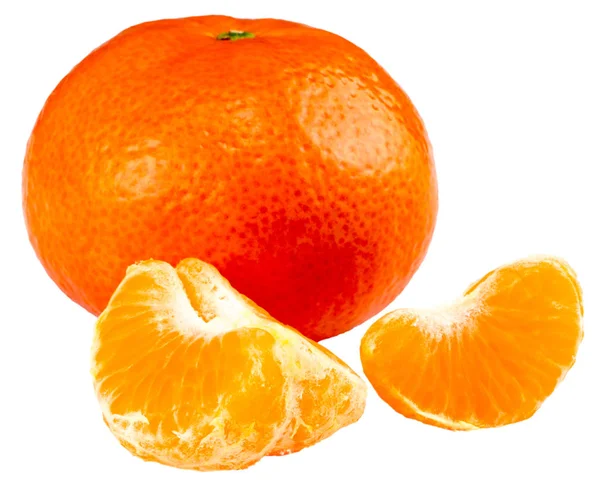 Tangerine ou mandarine isolée sur fond blanc — Photo