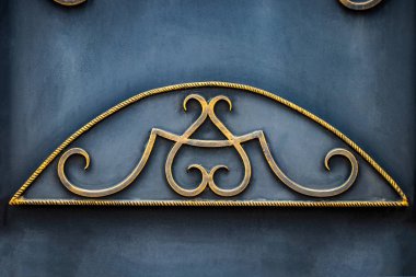 Bilgi ve süs Ferforje çit kapısı ile