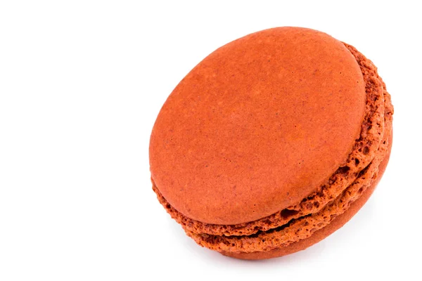 Macaron taart of macaroon geïsoleerd op een witte achtergrond, zoet en — Stockfoto