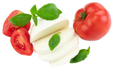 Mozzarella, domates ve clippin ile beyaz arka plan üzerinde fesleğen