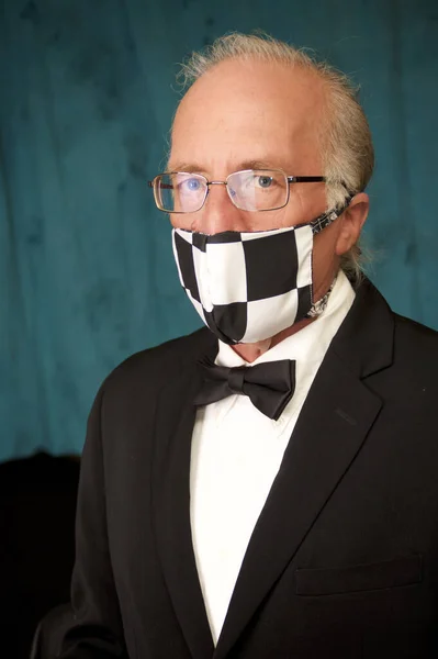 White American Man Formal Dress Suit Wearing Checkered Safety Mask — Stock Photo, Image