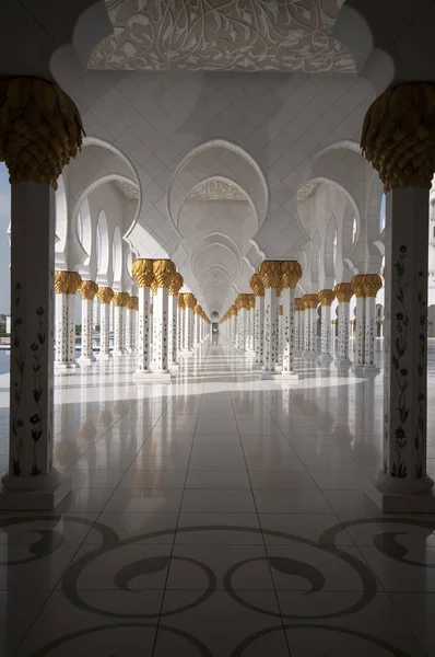 Beyaz Camii görünümü Telifsiz Stok Fotoğraflar