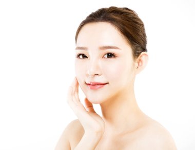 portre genç kadın yüzü beyaz izole