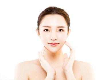 portre genç kadın yüzü beyaz izole