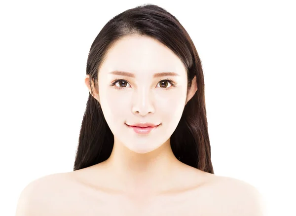 Primo piano giovane asiatico bellezza faccia isolato su bianco — Foto Stock