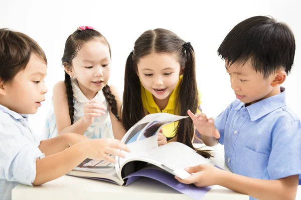 Children asian knowledge Stock Photos, Royalty Free Children asian  knowledge Images | DepositPhotos