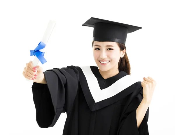 Feliz estudante de pós-graduação mostrando diploma — Fotografia de Stock