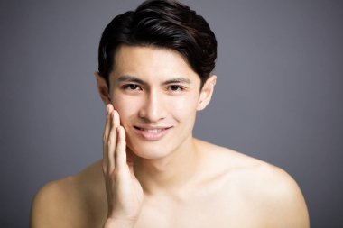 closeup Asya yakışıklı genç erkek yüz 