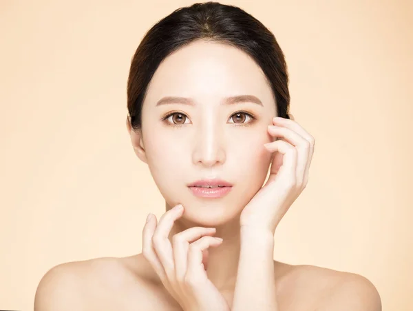 Closeup Young Woman Face Clean Fresh Skin — Stock Photo, Image