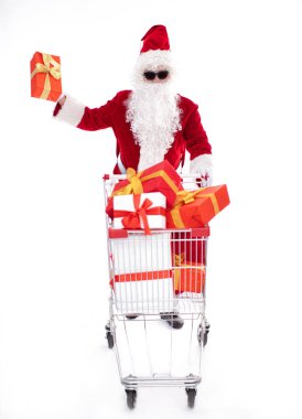 Mutlu Noel Baba ve Noel alışveriş arabası