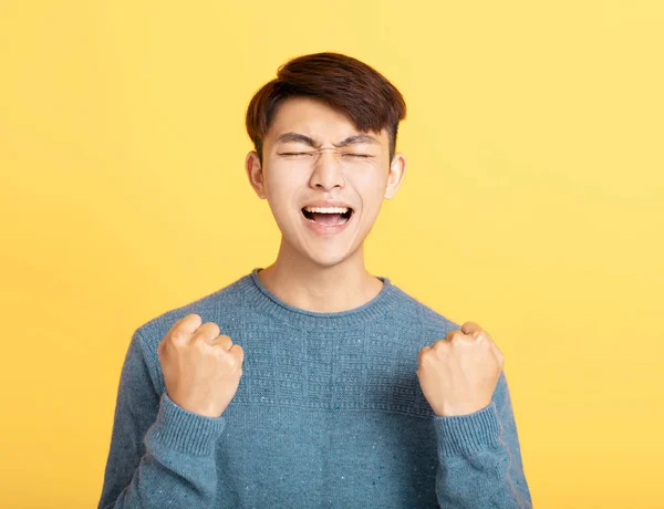 Young man yelling and screaming — Stock Photo, Image