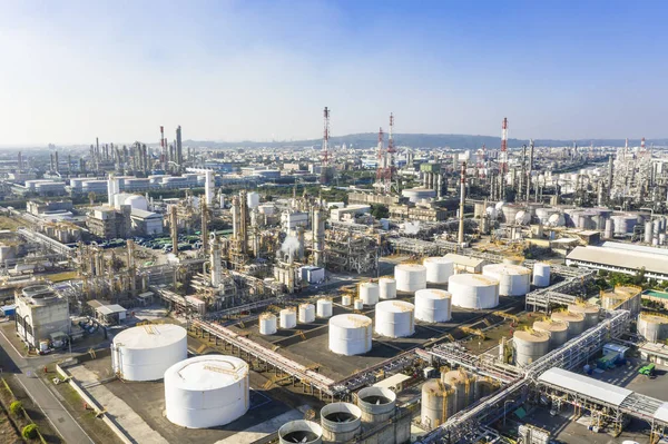 Aerial view of industrial area with chemical plant — Stock Photo, Image