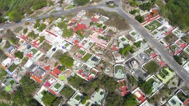 Vista Aérea Del Cementerio Montaña Taiwán — Vídeo de stock