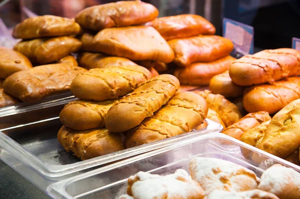 Various pastry type in bakery shop — Stock Photo, Image