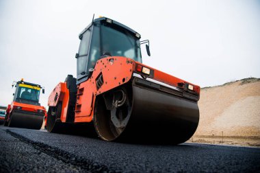 Yeni bir yol inşaatı