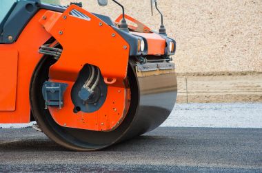 Yeni bir yol inşaatı