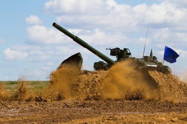 Ordu tank su engel haçlar