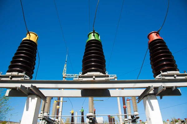 Estación de transformadores eléctricos — Foto de Stock