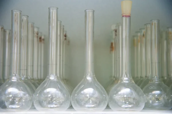 Nowoczesne laboratorium chemiczne — Zdjęcie stockowe