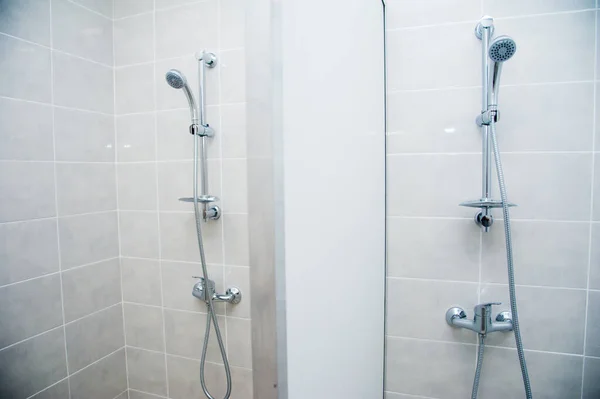 Common showers in the fitness room or pool — Stock Photo, Image