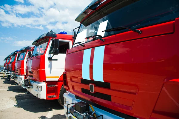 Вантажівка пожежних автомобілів — стокове фото