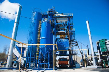 Asfalt, çimento ve beton üretimi için ekipman