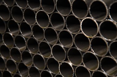 Metal boruların üretimi için bitki. Çelik borular yığını