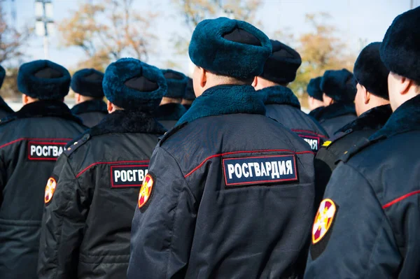 Policiais Russos Fardados Texto Russo Tropas Guarda Russas — Fotografia de Stock
