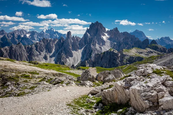 Paisagem Montanha Incrível Com Grandes Picos Dolomitas Alpes Caminho Itália — Fotografia de Stock