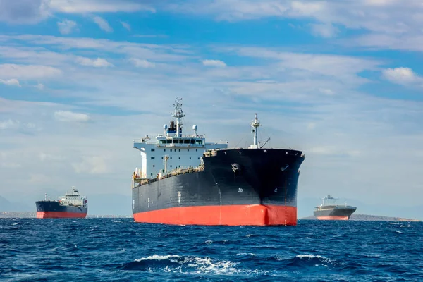 Logistik Och Transport Internationella Containerfartyg Havet Nära Hamnen Lugn Dag — Stockfoto