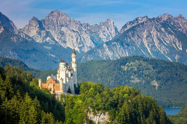 Popular View World Famous Neuschwanstein Castle Nineteenth Century Romanesque Revival — Stock Photo, Image