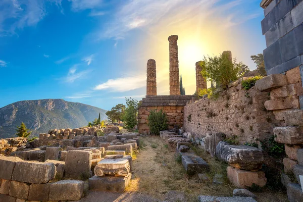 Historické Řecké Starověké Zříceniny Apollónův Chrám Delphi Řecko Evropské Cestování — Stock fotografie
