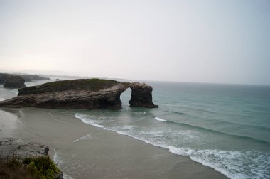 Catedrales Beach