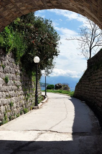 Taş kemer Herceg novi içinde