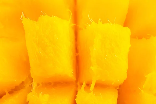 Trozos de mango maduros —  Fotos de Stock