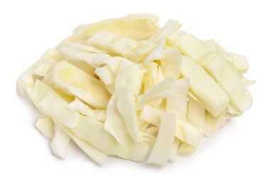 Doğranmış beyaz lahana yolu izole edilmiş.