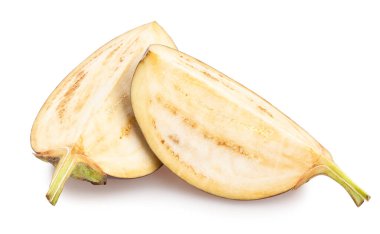 Dilimlenmiş patlıcan yolu izole edilmiş.