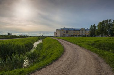 Letonya 'daki Rundale Sarayı.
