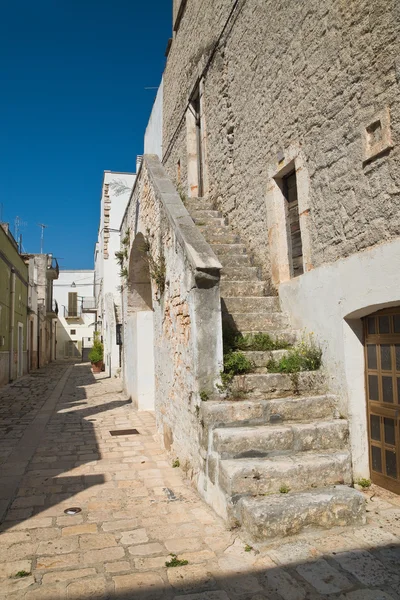 Alleyway. Sammichele di Bari. Puglia. İtalya. — Stok fotoğraf