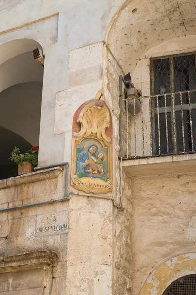 Une ruelle. Molfetta. Pouilles. Italie . — Photo