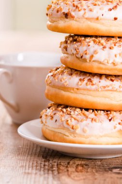 Sprinkles ile tatlı çörek. 